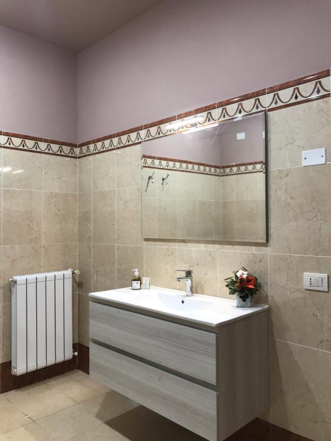 La Casa Di Demetra. Un Paradiso Tra Gli Olivi. Montecchio  Luaran gambar